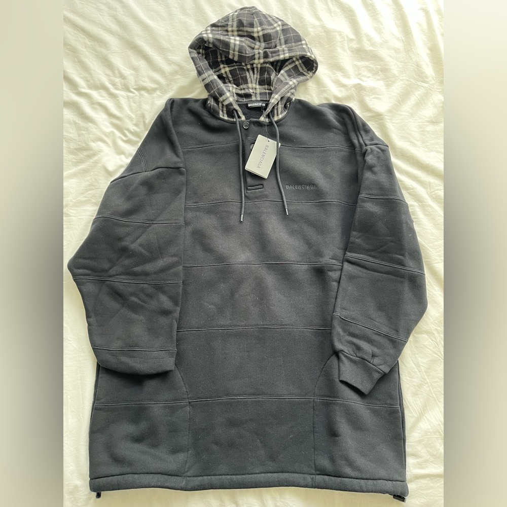 Balenciaga Oversized Rugby Style Black Hoodie in size Small